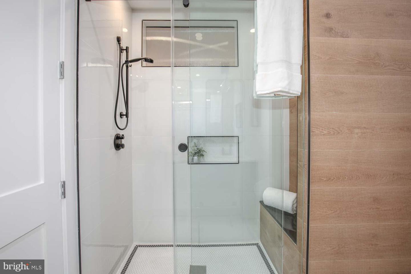 1528 OATES ST NE #1, WASHINGTON, District Of Columbia 20002, 4 Bedrooms Bedrooms, ,3 BathroomsBathrooms,Residential,For sale,1528 OATES ST NE #1,DCDC2248978 MLS # DCDC2248978