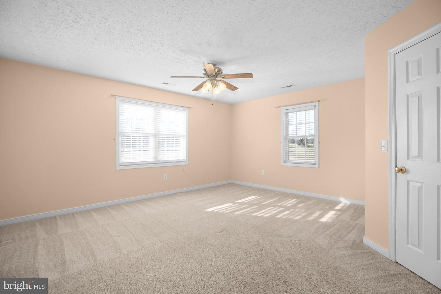 14671 DEEPWOOD LN, NOKESVILLE, Virginia 20181, 3 Bedrooms Bedrooms, ,2 BathroomsBathrooms,Residential,For sale,14671 DEEPWOOD LN,VAPW2113736 MLS # VAPW2113736