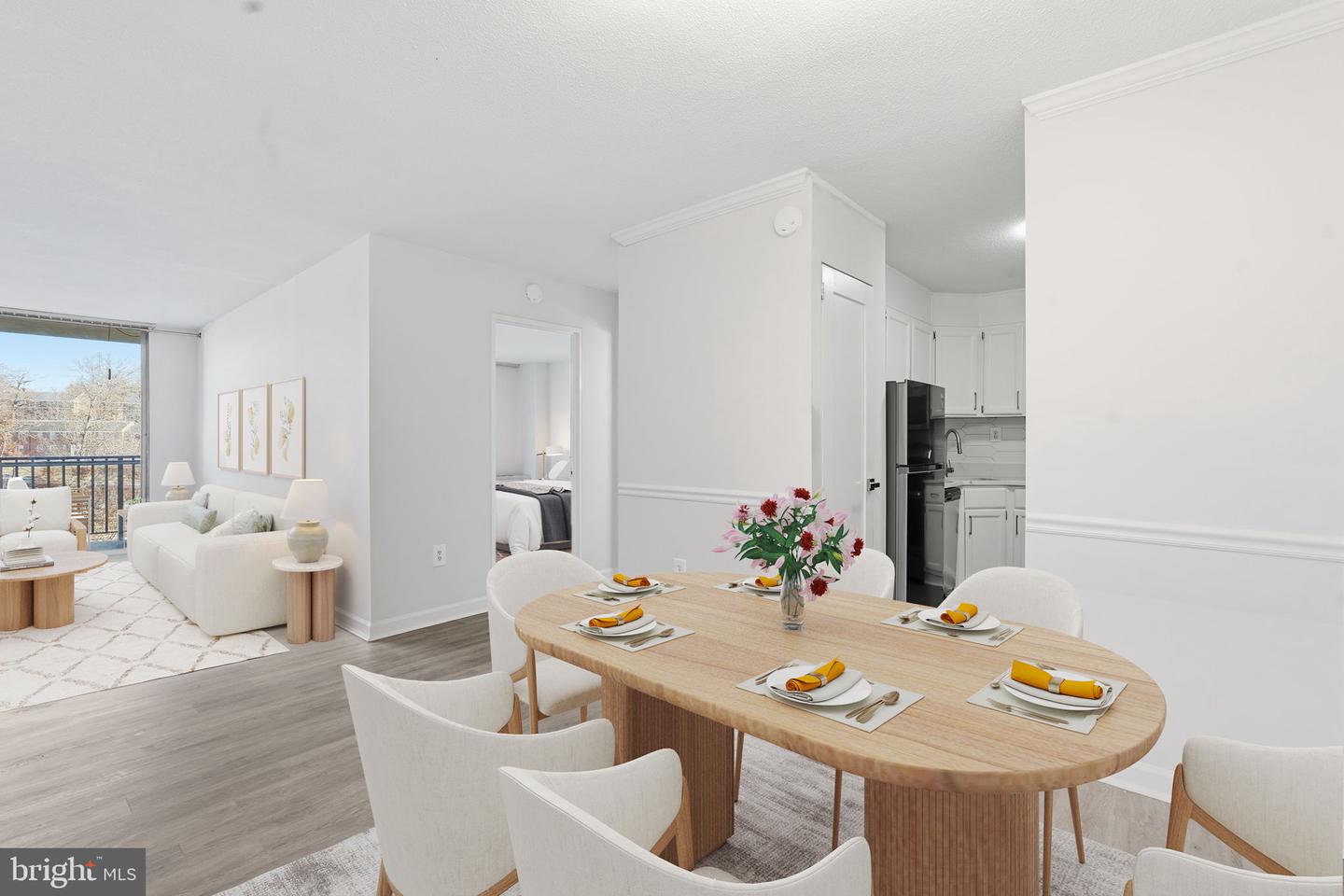 4600 S FOUR MILE RUN DR #613, ARLINGTON, Virginia 22204, 1 Bedroom Bedrooms, 5 Rooms Rooms,1 BathroomBathrooms,Residential,For sale,4600 S FOUR MILE RUN DR #613,VAAR2069658 MLS # VAAR2069658