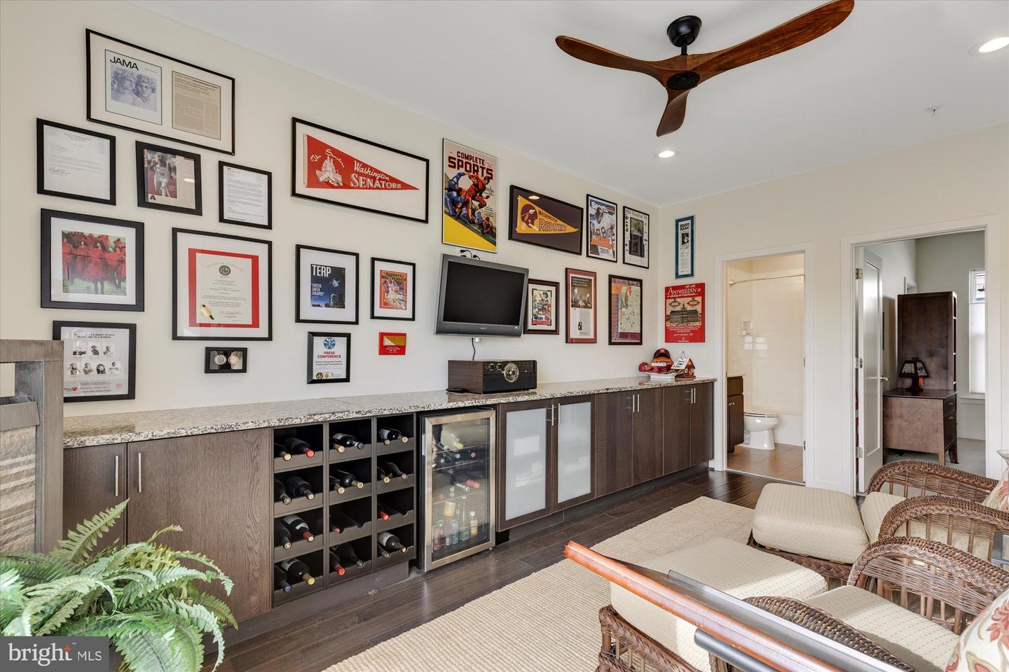 254 BLUEMONT BRANCH TER SE, LEESBURG, Virginia 20175, 3 Bedrooms Bedrooms, ,3 BathroomsBathrooms,Residential,For sale,254 BLUEMONT BRANCH TER SE,VALO2117390 MLS # VALO2117390