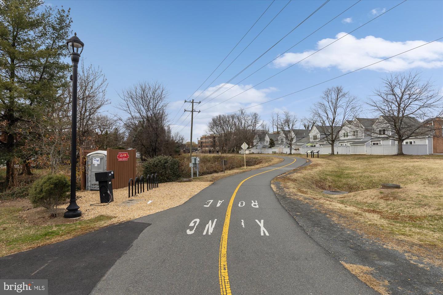 254 BLUEMONT BRANCH TER SE, LEESBURG, Virginia 20175, 3 Bedrooms Bedrooms, ,3 BathroomsBathrooms,Residential,For sale,254 BLUEMONT BRANCH TER SE,VALO2117390 MLS # VALO2117390