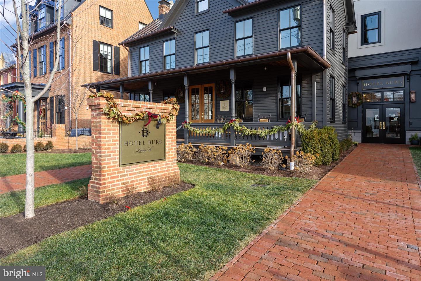 254 BLUEMONT BRANCH TER SE, LEESBURG, Virginia 20175, 3 Bedrooms Bedrooms, ,3 BathroomsBathrooms,Residential,For sale,254 BLUEMONT BRANCH TER SE,VALO2117390 MLS # VALO2117390