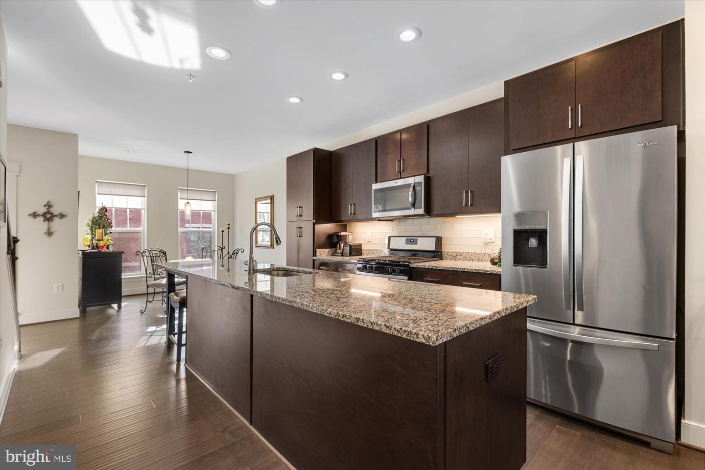 254 BLUEMONT BRANCH TER SE, LEESBURG, Virginia 20175, 3 Bedrooms Bedrooms, ,3 BathroomsBathrooms,Residential,For sale,254 BLUEMONT BRANCH TER SE,VALO2117390 MLS # VALO2117390