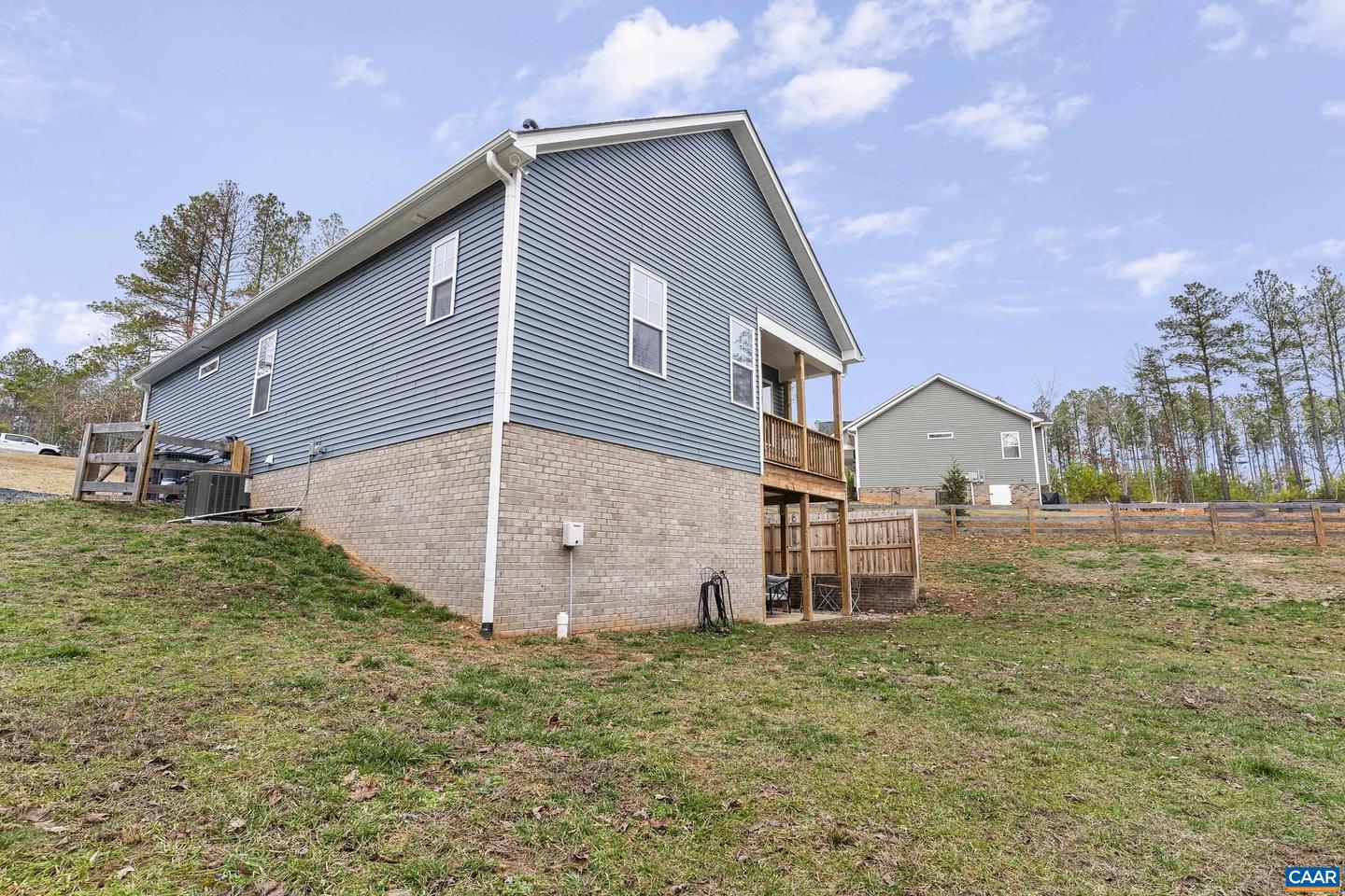 138 FOREST RIDGE LN, SCOTTSVILLE, Virginia 24590, 3 Bedrooms Bedrooms, ,2 BathroomsBathrooms,Residential,For sale,138 FOREST RIDGE LN,673965 MLS # 673965