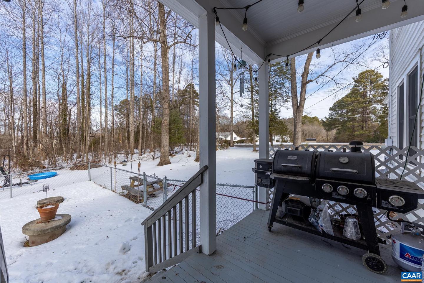 4615 DAVIS HWY, LOUISA, Virginia 23093, 3 Bedrooms Bedrooms, ,2 BathroomsBathrooms,Residential,For sale,4615 DAVIS HWY,673967 MLS # 673967