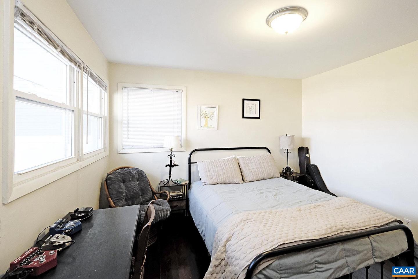 607 MONTROSE AVE, CHARLOTTESVILLE, Virginia 22902, 2 Bedrooms Bedrooms, ,1 BathroomBathrooms,Residential,For sale,607 MONTROSE AVE,673968 MLS # 673968