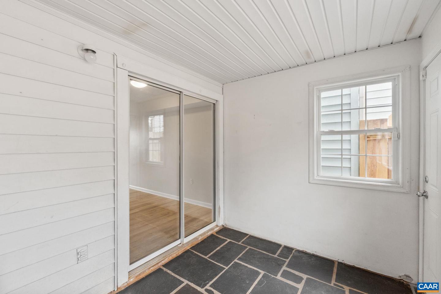 959 RIVES ST, CHARLOTTESVILLE, Virginia 22902, 3 Bedrooms Bedrooms, ,1 BathroomBathrooms,Residential,For sale,959 RIVES ST,673969 MLS # 673969