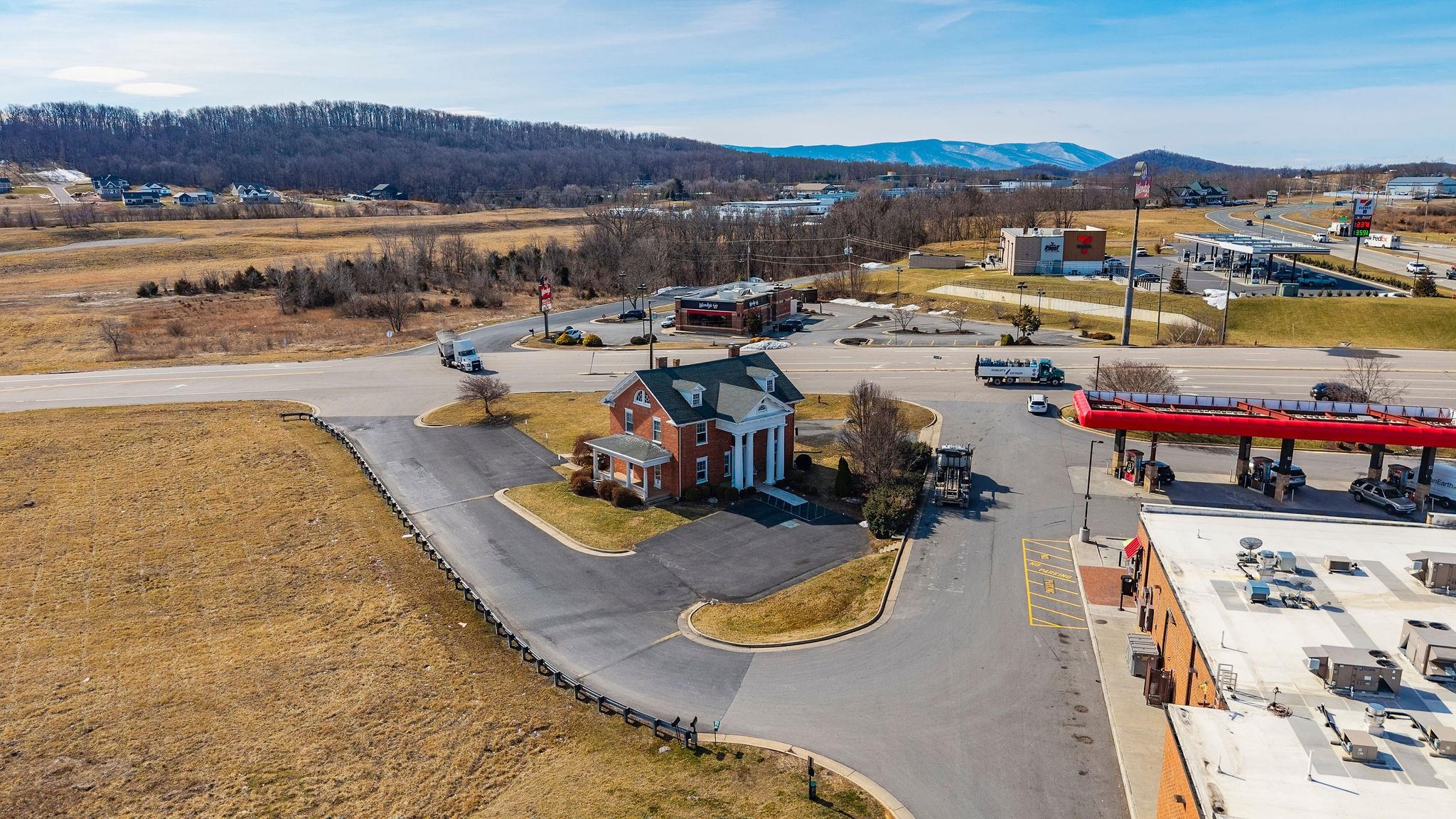 30 LADD RD, FISHERSVILLE, Virginia 22939, ,Commercial,30 LADD RD,673972 MLS # 673972