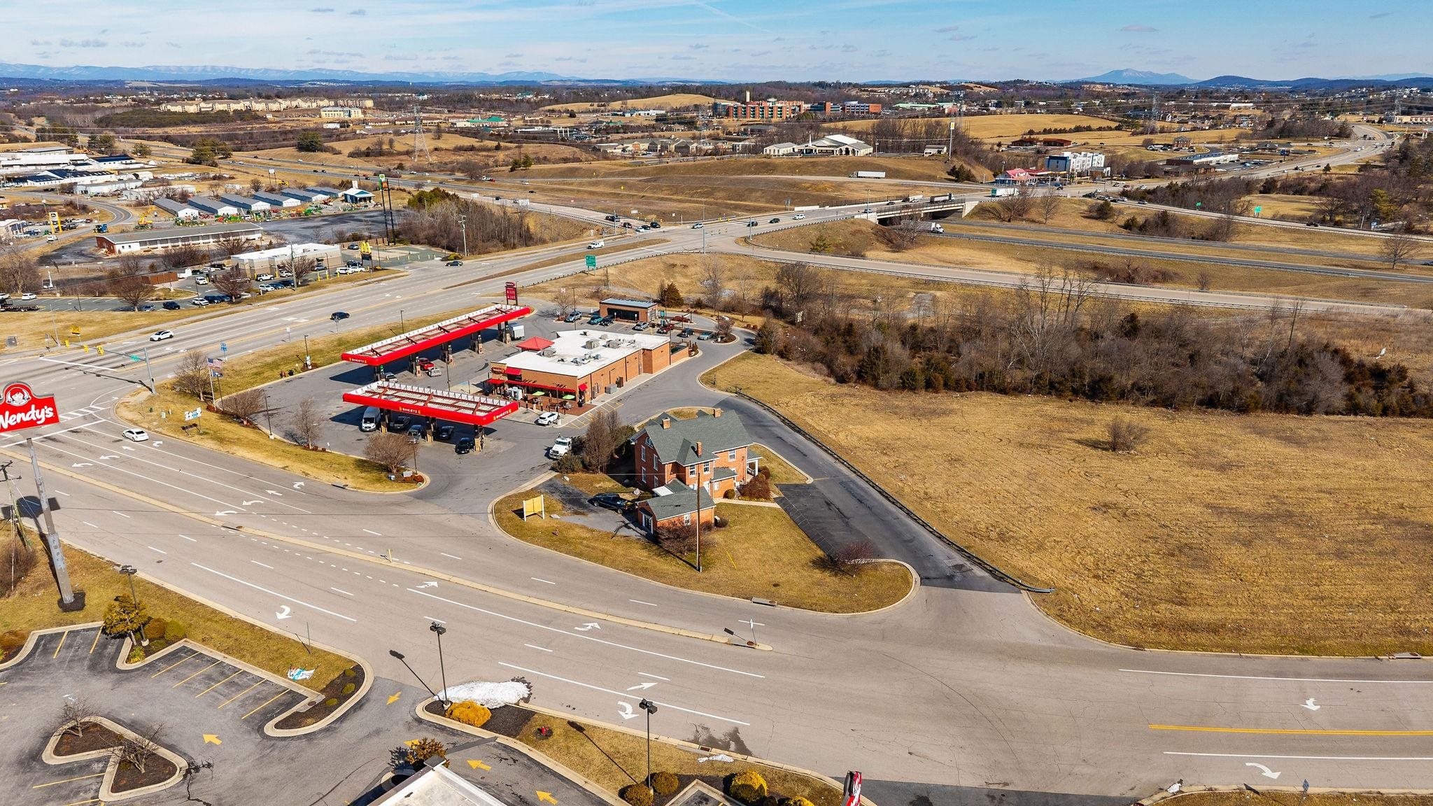 30 LADD RD, FISHERSVILLE, Virginia 22939, ,Commercial,30 LADD RD,673972 MLS # 673972