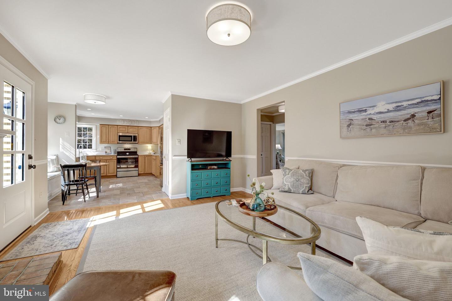 21039 BARCROFT WAY, STERLING, Virginia 20164, 3 Bedrooms Bedrooms, ,2 BathroomsBathrooms,Residential,For sale,21039 BARCROFT WAY,VALO2091662 MLS # VALO2091662