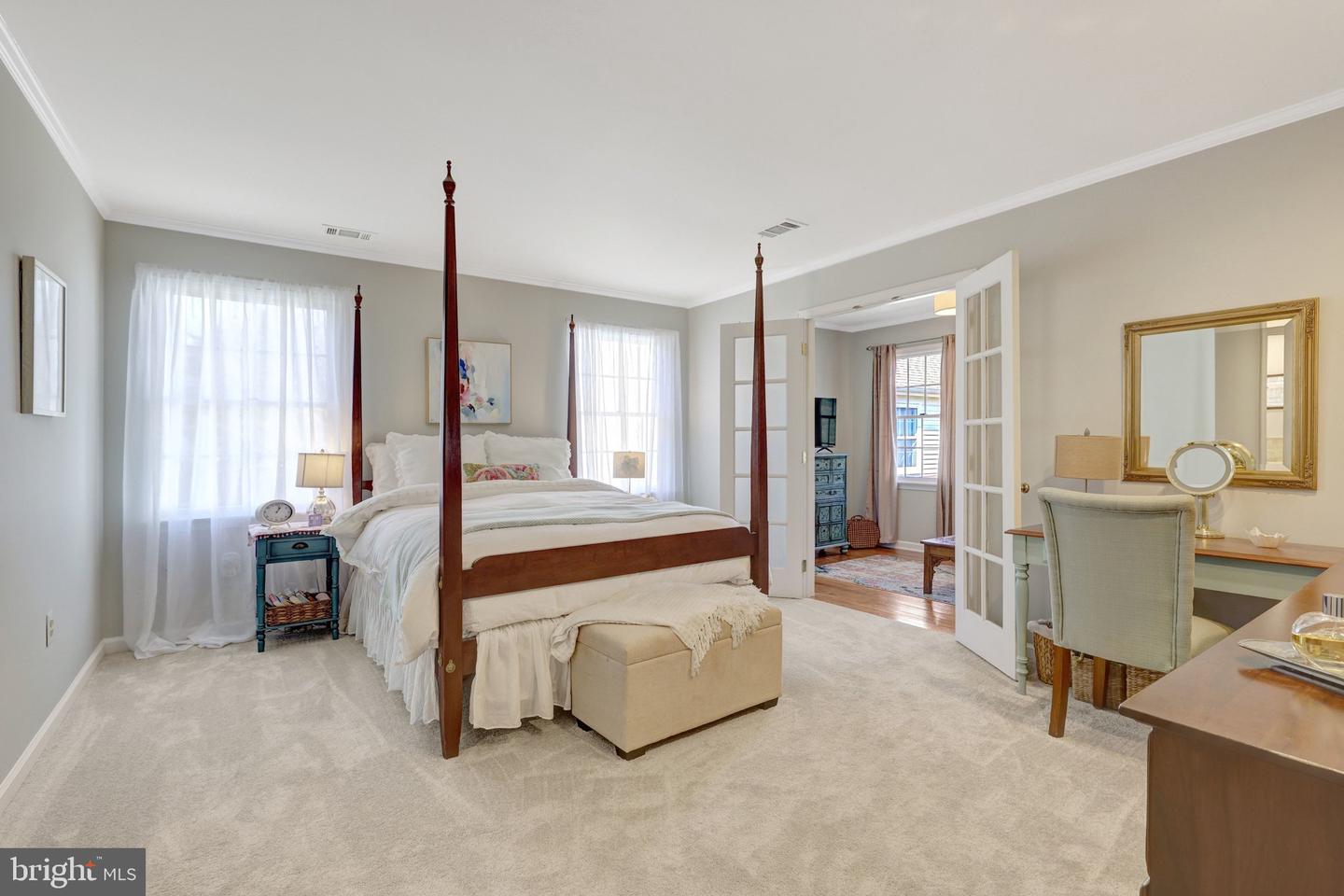 21039 BARCROFT WAY, STERLING, Virginia 20164, 3 Bedrooms Bedrooms, ,2 BathroomsBathrooms,Residential,For sale,21039 BARCROFT WAY,VALO2091662 MLS # VALO2091662