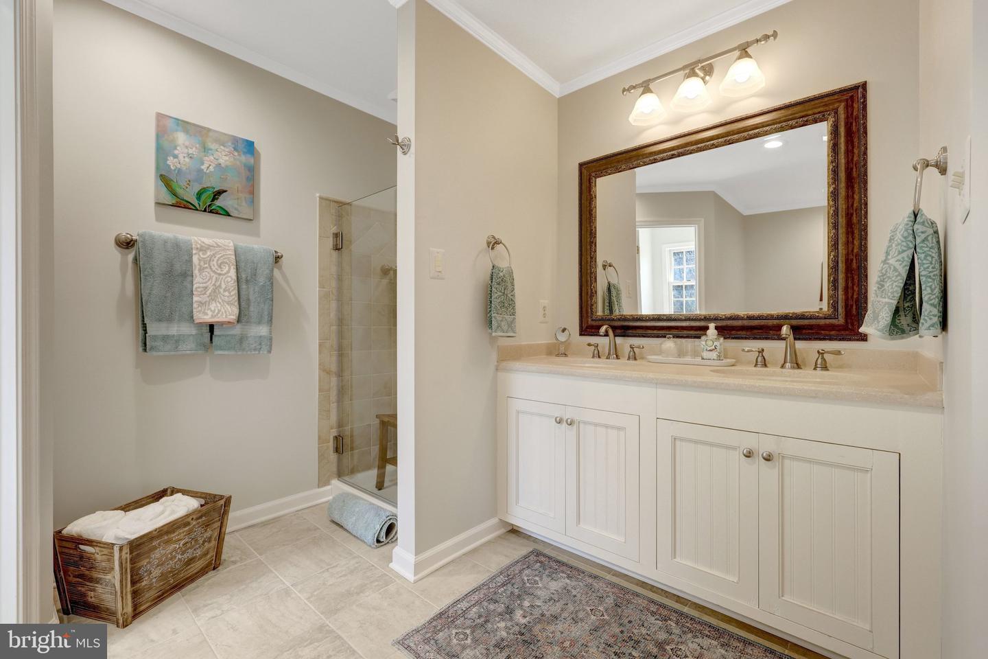 21039 BARCROFT WAY, STERLING, Virginia 20164, 3 Bedrooms Bedrooms, ,2 BathroomsBathrooms,Residential,For sale,21039 BARCROFT WAY,VALO2091662 MLS # VALO2091662