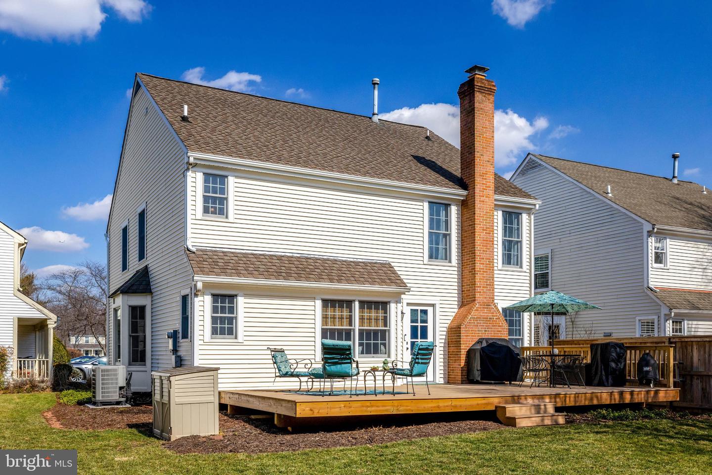 21039 BARCROFT WAY, STERLING, Virginia 20164, 3 Bedrooms Bedrooms, ,2 BathroomsBathrooms,Residential,For sale,21039 BARCROFT WAY,VALO2091662 MLS # VALO2091662