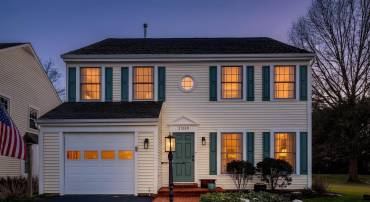 21039 BARCROFT WAY, STERLING, Virginia 20164, 3 Bedrooms Bedrooms, ,2 BathroomsBathrooms,Residential,For sale,21039 BARCROFT WAY,VALO2091662 MLS # VALO2091662