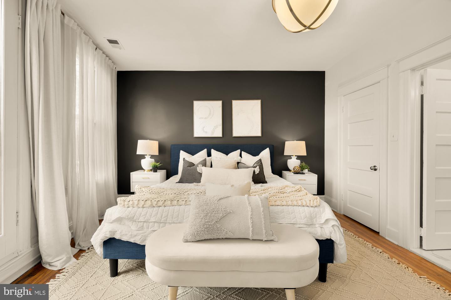 659 MARYLAND AVE NE, WASHINGTON, District Of Columbia 20002, 4 Bedrooms Bedrooms, ,3 BathroomsBathrooms,Residential,For sale,659 MARYLAND AVE NE,DCDC2220282 MLS # DCDC2220282