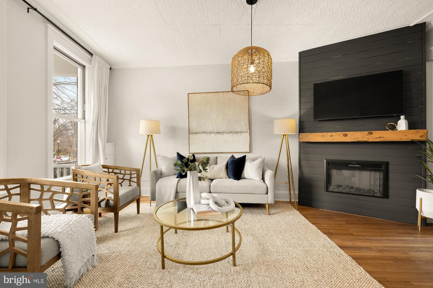 659 MARYLAND AVE NE, WASHINGTON, District Of Columbia 20002, 4 Bedrooms Bedrooms, ,3 BathroomsBathrooms,Residential,For sale,659 MARYLAND AVE NE,DCDC2220282 MLS # DCDC2220282