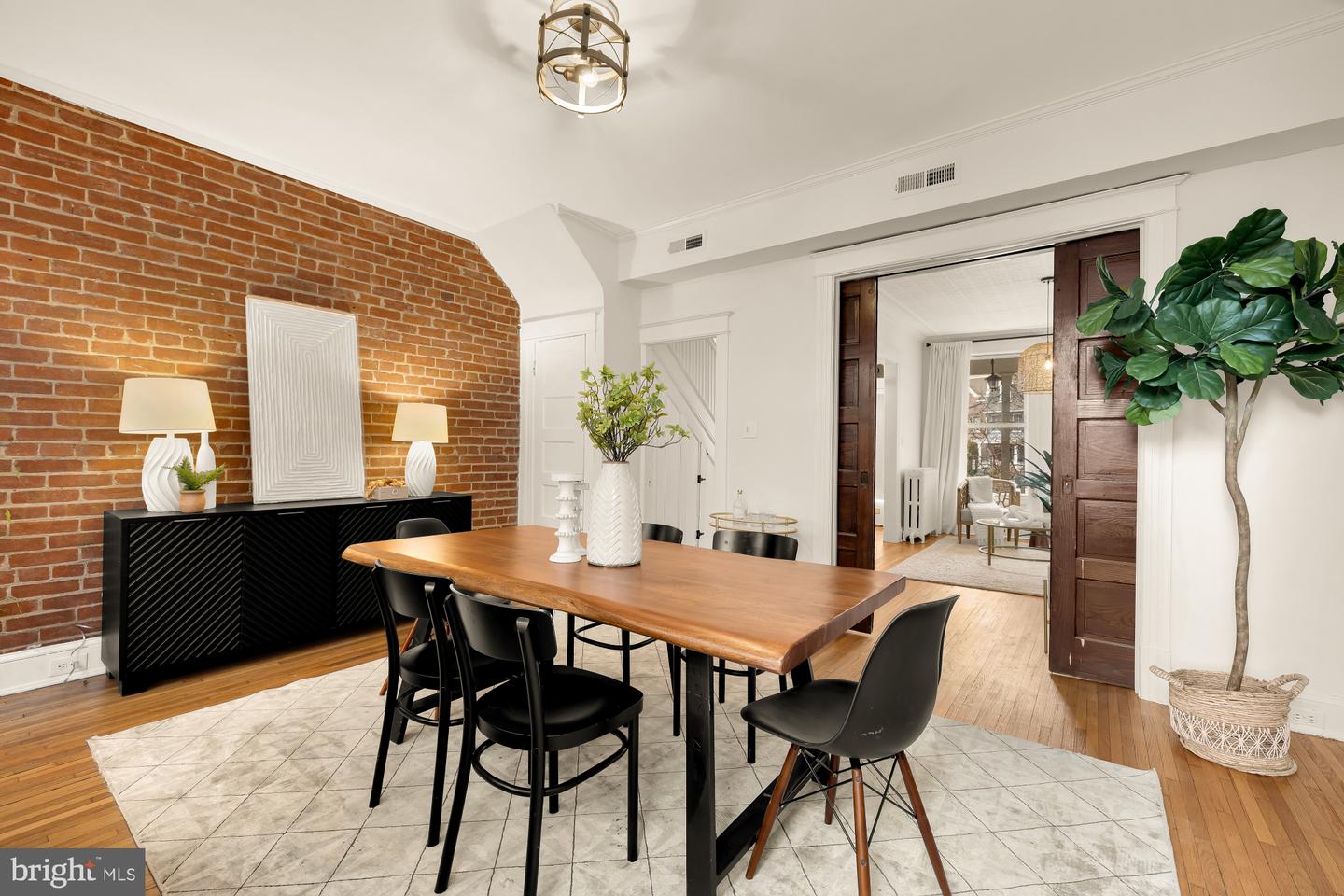 659 MARYLAND AVE NE, WASHINGTON, District Of Columbia 20002, 4 Bedrooms Bedrooms, ,3 BathroomsBathrooms,Residential,For sale,659 MARYLAND AVE NE,DCDC2220282 MLS # DCDC2220282