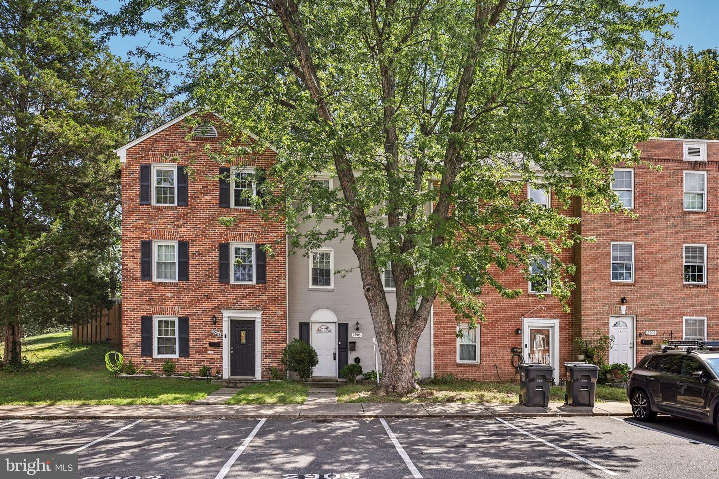 2905 WREN CT, WOODBRIDGE, Virginia 22191, 3 Bedrooms Bedrooms, 11 Rooms Rooms,2 BathroomsBathrooms,Residential,For sale,2905 WREN CT,VAPW2103416 MLS # VAPW2103416