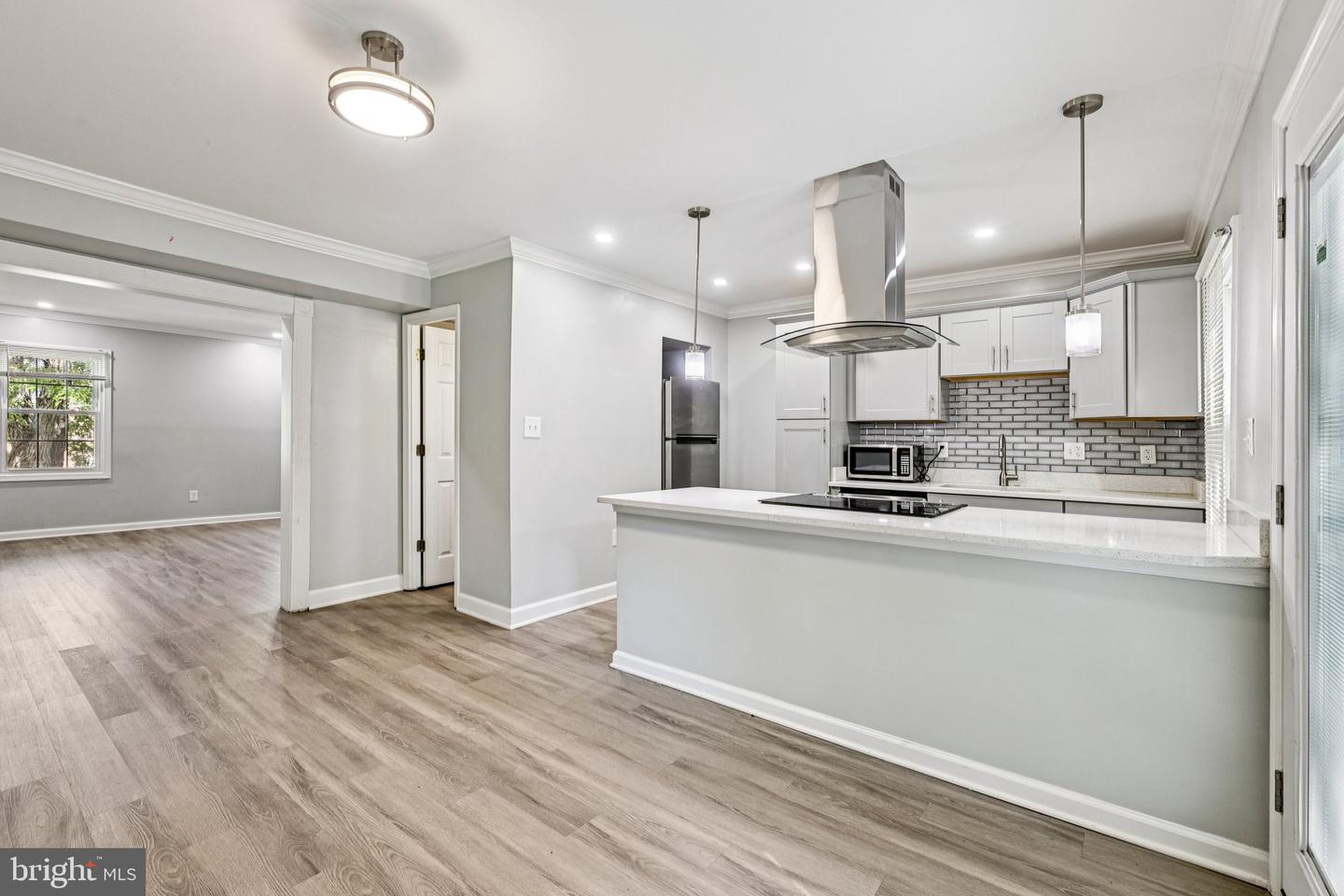 2905 WREN CT, WOODBRIDGE, Virginia 22191, 3 Bedrooms Bedrooms, 11 Rooms Rooms,2 BathroomsBathrooms,Residential,For sale,2905 WREN CT,VAPW2103416 MLS # VAPW2103416