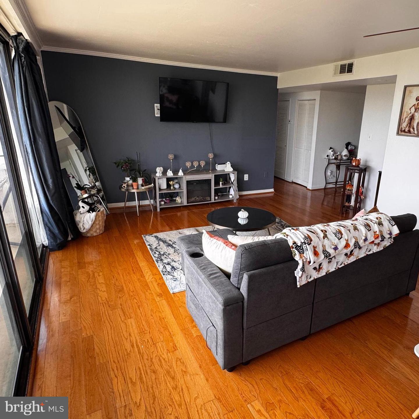 6301 STEVENSON AVE #711, ALEXANDRIA, Virginia 22304, 2 Bedrooms Bedrooms, ,1 BathroomBathrooms,Residential,For sale,6301 STEVENSON AVE #711,VAAX2050642 MLS # VAAX2050642