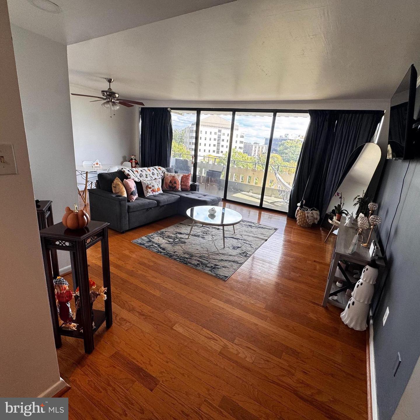 6301 STEVENSON AVE #711, ALEXANDRIA, Virginia 22304, 2 Bedrooms Bedrooms, ,1 BathroomBathrooms,Residential,For sale,6301 STEVENSON AVE #711,VAAX2050642 MLS # VAAX2050642