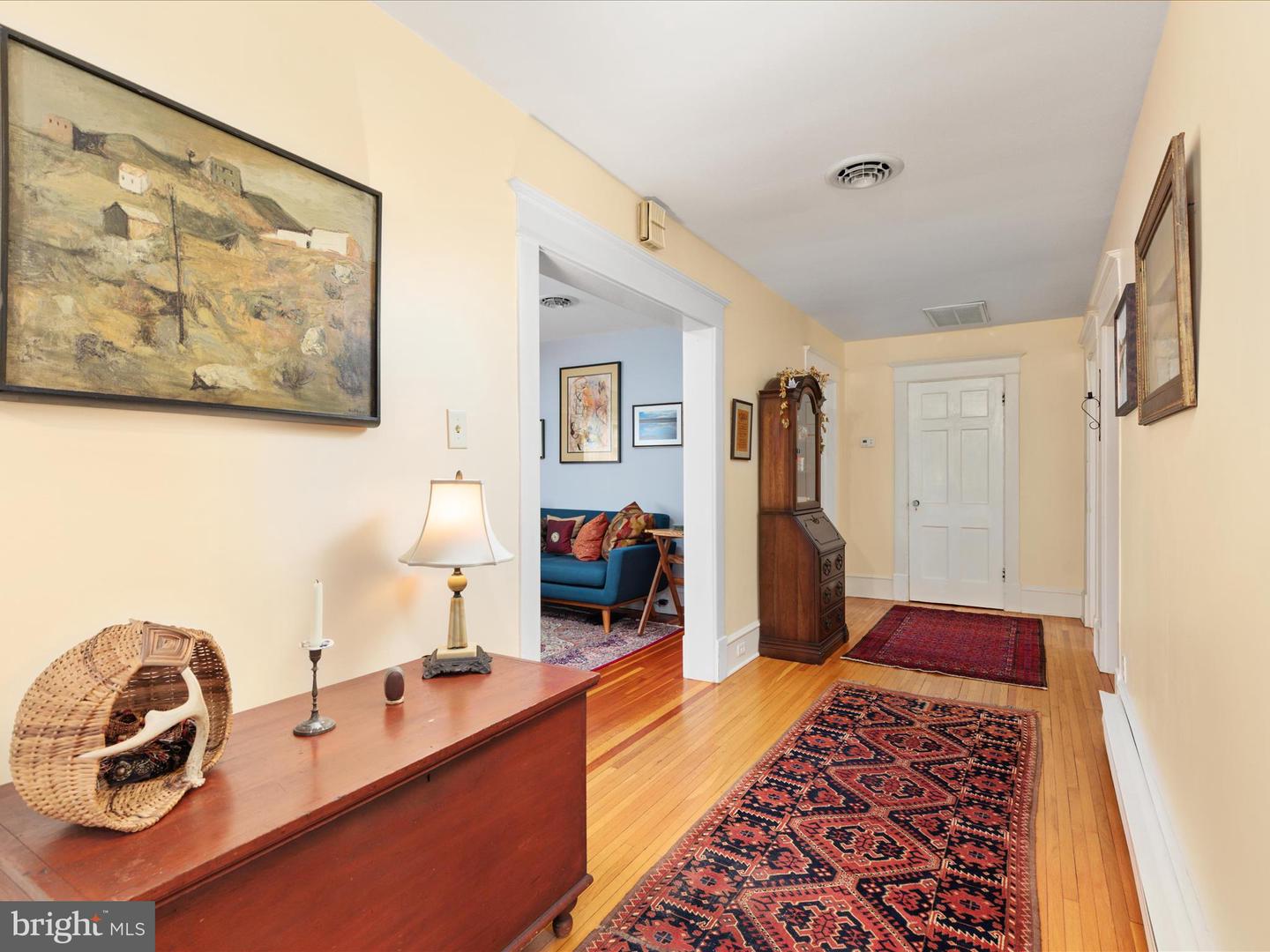 517 W LOCUST ST, WOODSTOCK, Virginia 22664, 6 Bedrooms Bedrooms, ,3 BathroomsBathrooms,Residential,For sale,517 W LOCUST ST,VASH2012792 MLS # VASH2012792