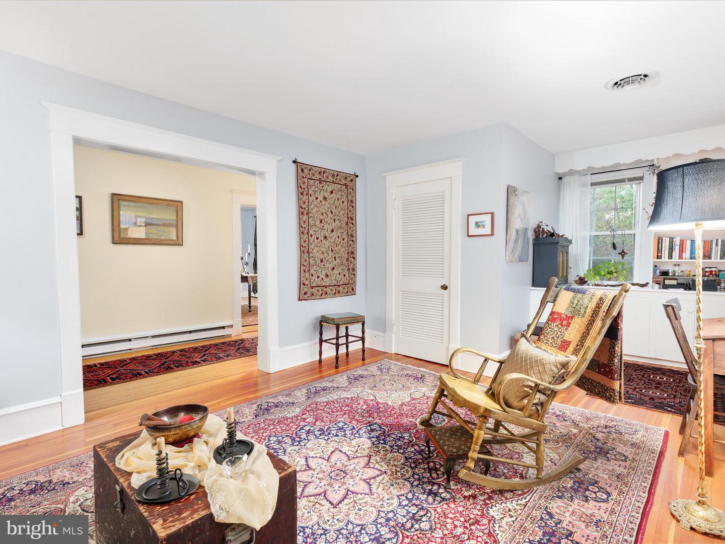 517 W LOCUST ST, WOODSTOCK, Virginia 22664, 6 Bedrooms Bedrooms, ,3 BathroomsBathrooms,Residential,For sale,517 W LOCUST ST,VASH2012792 MLS # VASH2012792