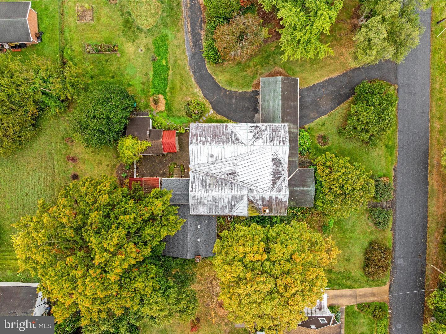 517 W LOCUST ST, WOODSTOCK, Virginia 22664, 6 Bedrooms Bedrooms, ,3 BathroomsBathrooms,Residential,For sale,517 W LOCUST ST,VASH2012792 MLS # VASH2012792