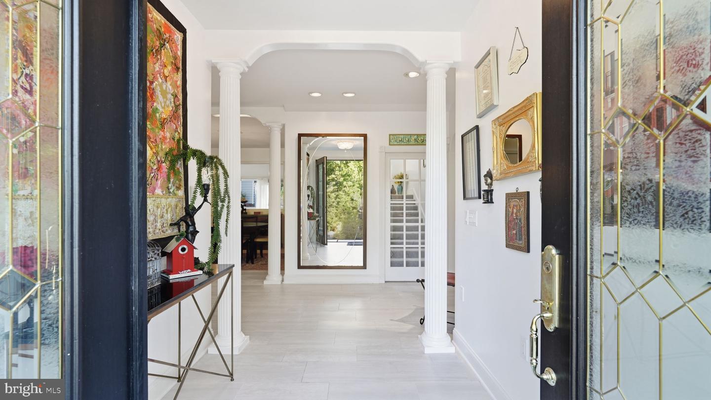 143 EDGEMONT CIR, LOCUST GROVE, Virginia 22508, 6 Bedrooms Bedrooms, ,4 BathroomsBathrooms,Residential,For sale,143 EDGEMONT CIR,VAOR2012624 MLS # VAOR2012624