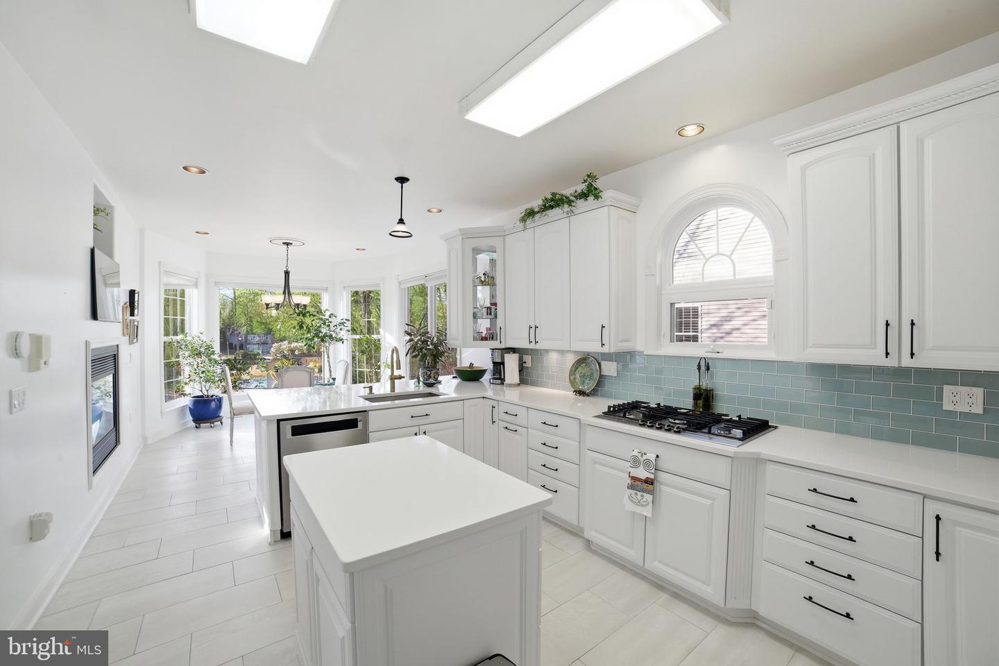 143 EDGEMONT CIR, LOCUST GROVE, Virginia 22508, 6 Bedrooms Bedrooms, ,4 BathroomsBathrooms,Residential,For sale,143 EDGEMONT CIR,VAOR2012624 MLS # VAOR2012624