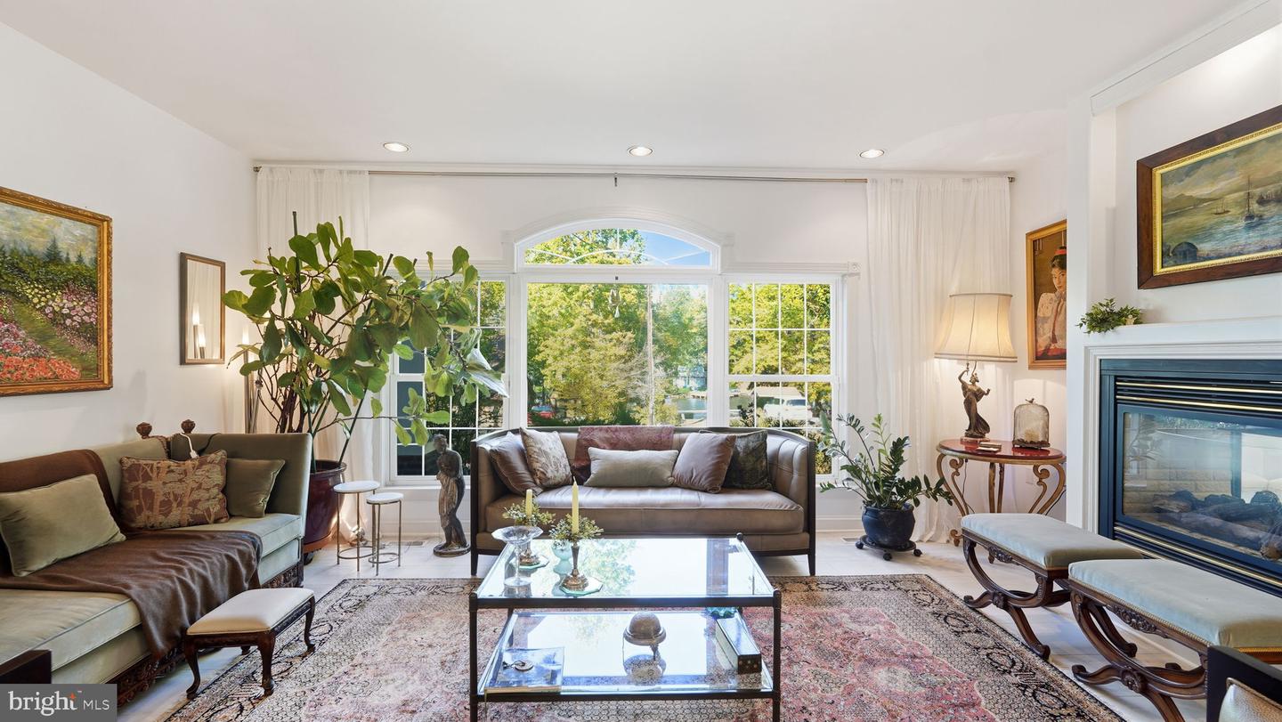 143 EDGEMONT CIR, LOCUST GROVE, Virginia 22508, 6 Bedrooms Bedrooms, ,4 BathroomsBathrooms,Residential,For sale,143 EDGEMONT CIR,VAOR2012624 MLS # VAOR2012624