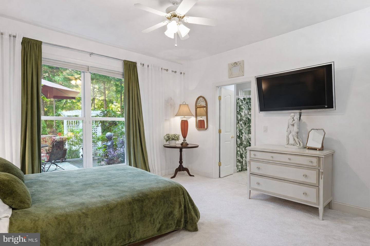 143 EDGEMONT CIR, LOCUST GROVE, Virginia 22508, 6 Bedrooms Bedrooms, ,4 BathroomsBathrooms,Residential,For sale,143 EDGEMONT CIR,VAOR2012624 MLS # VAOR2012624