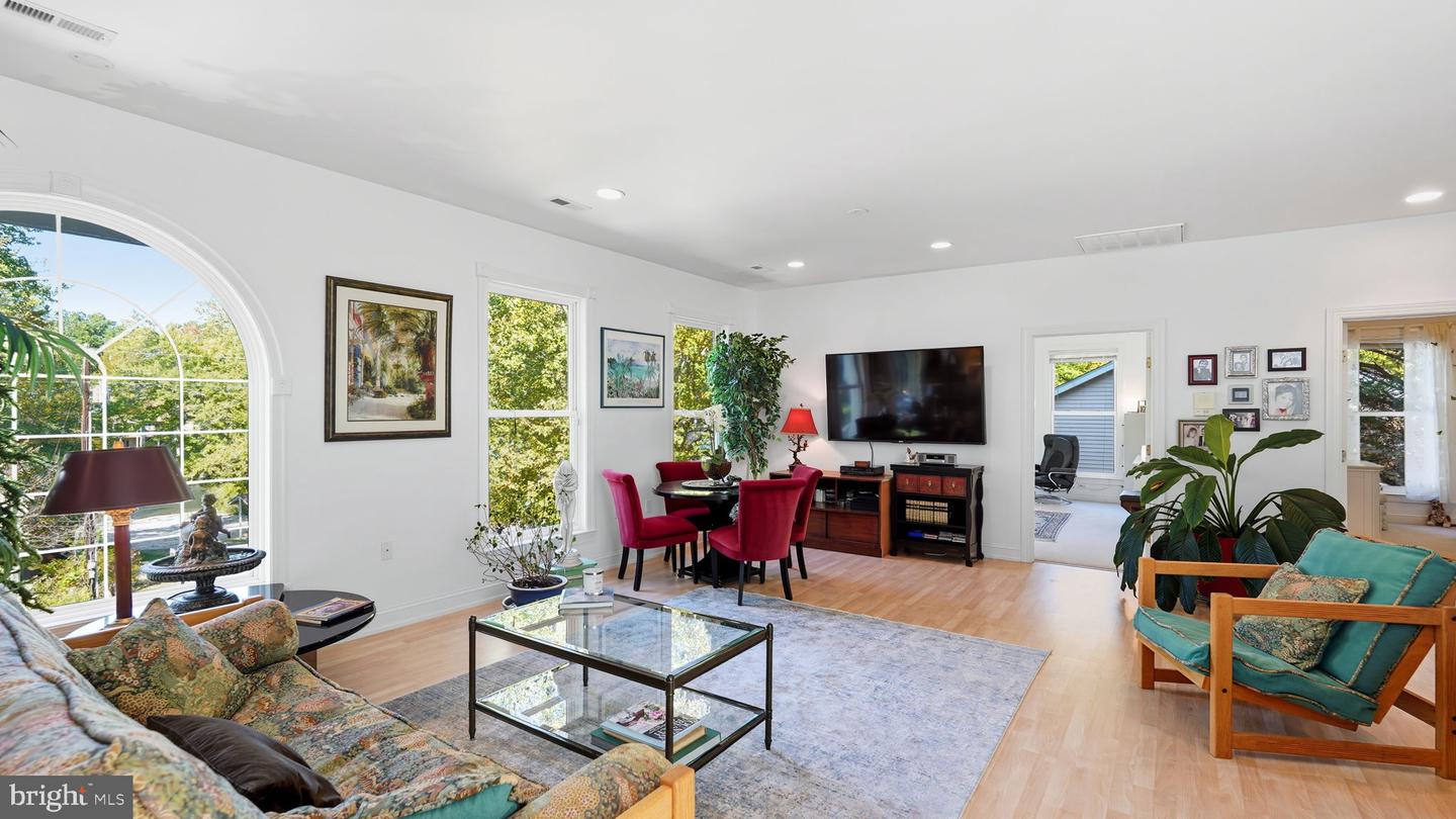 143 EDGEMONT CIR, LOCUST GROVE, Virginia 22508, 6 Bedrooms Bedrooms, ,4 BathroomsBathrooms,Residential,For sale,143 EDGEMONT CIR,VAOR2012624 MLS # VAOR2012624