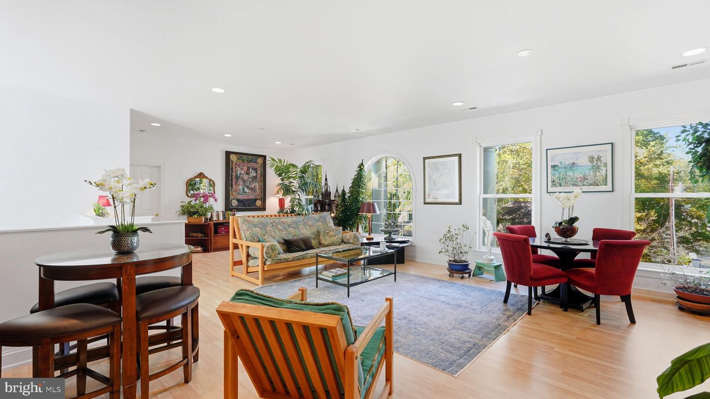 143 EDGEMONT CIR, LOCUST GROVE, Virginia 22508, 6 Bedrooms Bedrooms, ,4 BathroomsBathrooms,Residential,For sale,143 EDGEMONT CIR,VAOR2012624 MLS # VAOR2012624