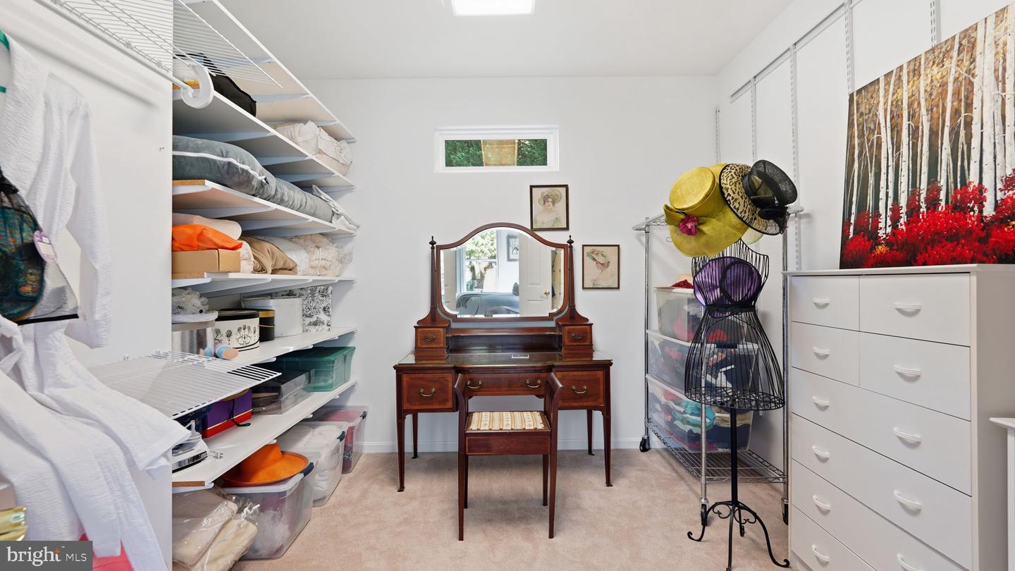 143 EDGEMONT CIR, LOCUST GROVE, Virginia 22508, 6 Bedrooms Bedrooms, ,4 BathroomsBathrooms,Residential,For sale,143 EDGEMONT CIR,VAOR2012624 MLS # VAOR2012624