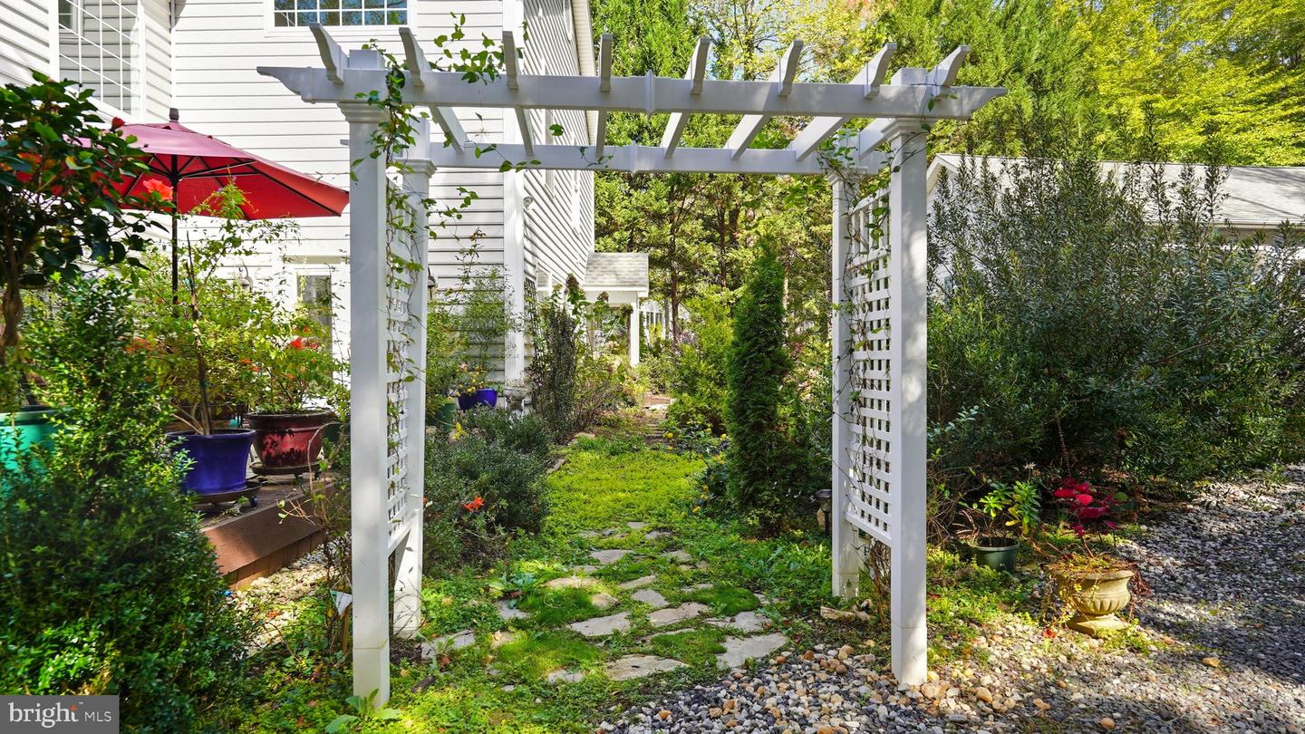 143 EDGEMONT CIR, LOCUST GROVE, Virginia 22508, 6 Bedrooms Bedrooms, ,4 BathroomsBathrooms,Residential,For sale,143 EDGEMONT CIR,VAOR2012624 MLS # VAOR2012624