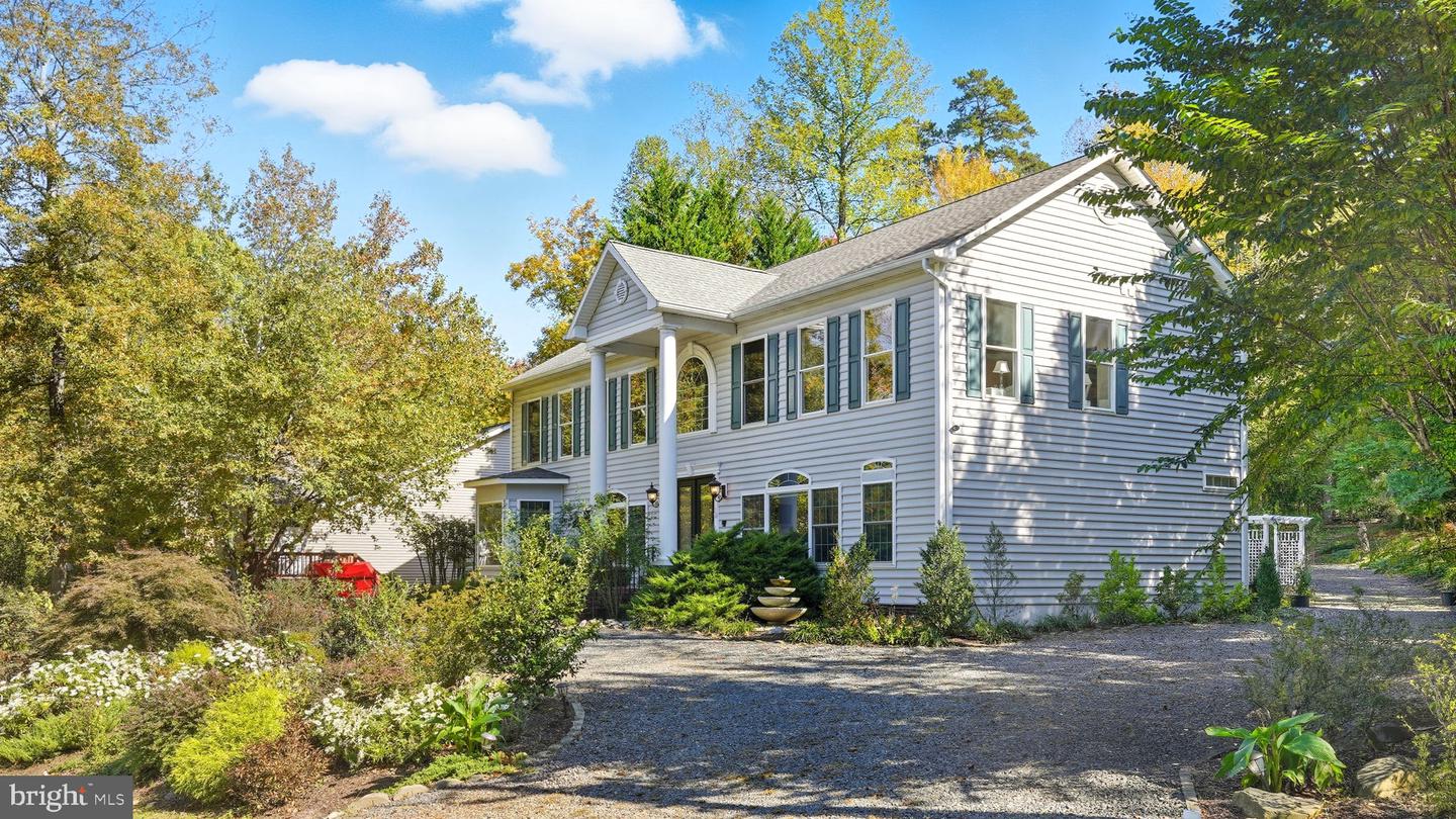 143 EDGEMONT CIR, LOCUST GROVE, Virginia 22508, 6 Bedrooms Bedrooms, ,4 BathroomsBathrooms,Residential,For sale,143 EDGEMONT CIR,VAOR2012624 MLS # VAOR2012624