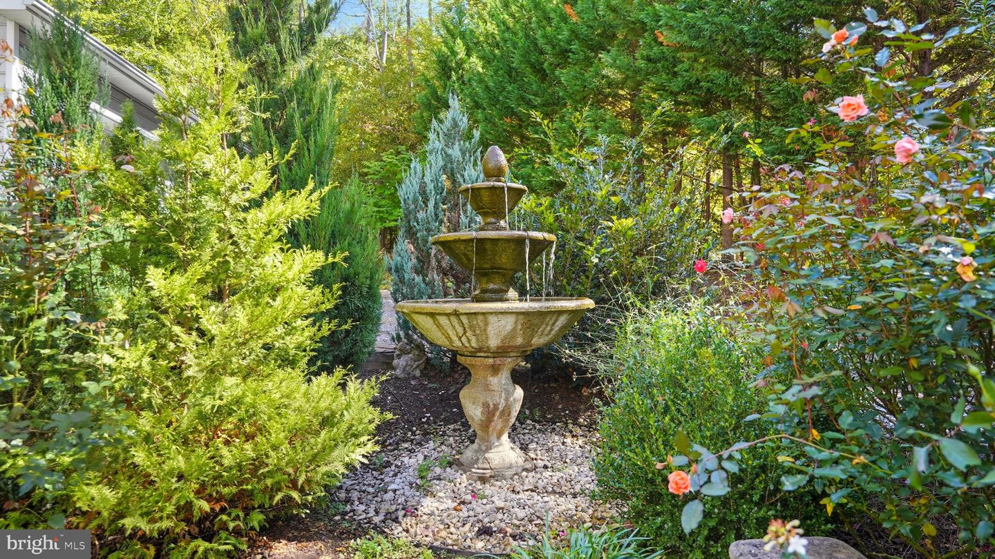 143 EDGEMONT CIR, LOCUST GROVE, Virginia 22508, 6 Bedrooms Bedrooms, ,4 BathroomsBathrooms,Residential,For sale,143 EDGEMONT CIR,VAOR2012624 MLS # VAOR2012624