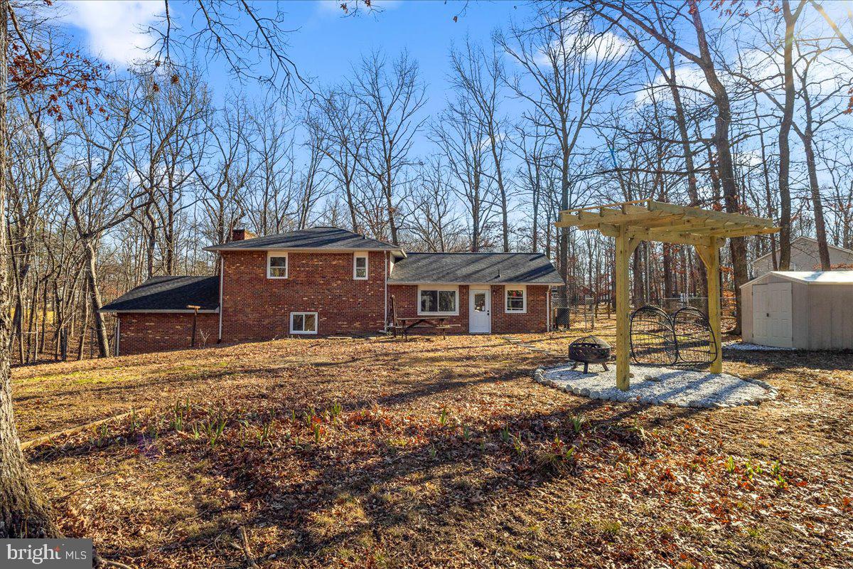 3903 SWANSON CT, FREDERICKSBURG, Virginia 22408, 4 Bedrooms Bedrooms, ,2 BathroomsBathrooms,Residential,For sale,3903 SWANSON CT,VASP2037136 MLS # VASP2037136