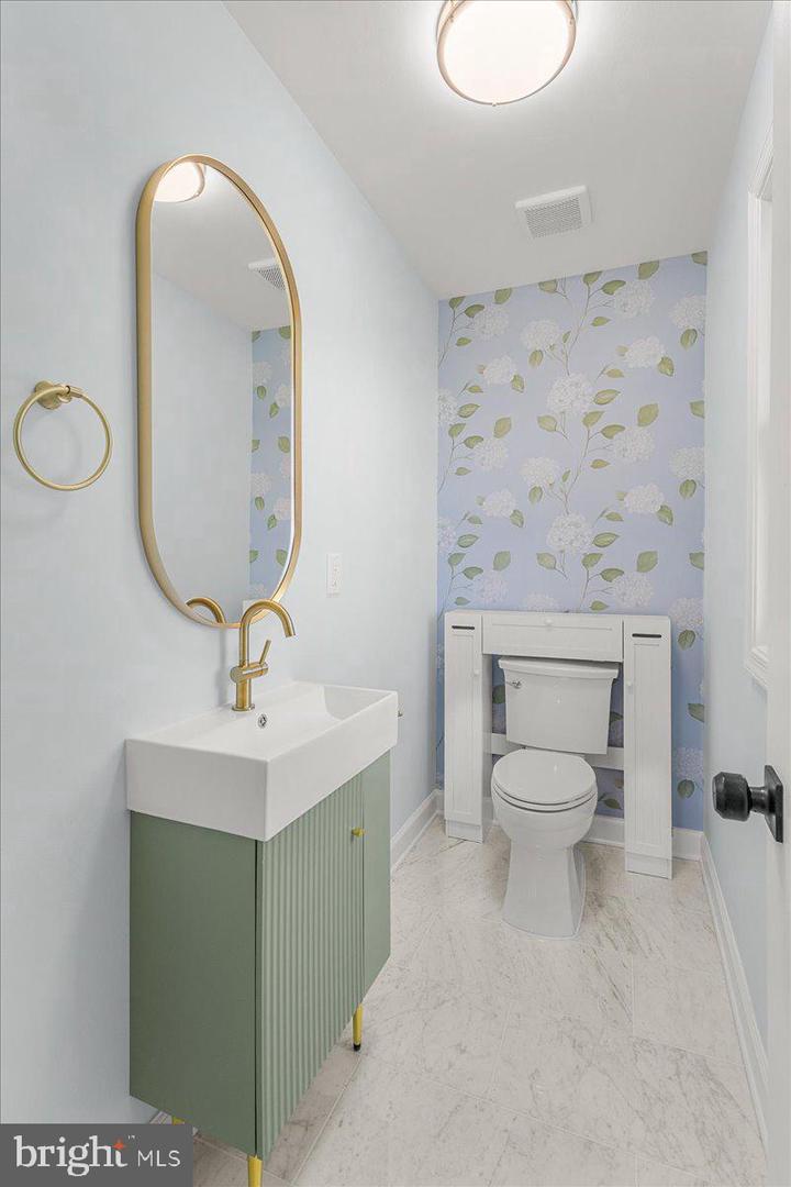 3903 SWANSON CT, FREDERICKSBURG, Virginia 22408, 4 Bedrooms Bedrooms, ,2 BathroomsBathrooms,Residential,For sale,3903 SWANSON CT,VASP2037136 MLS # VASP2037136