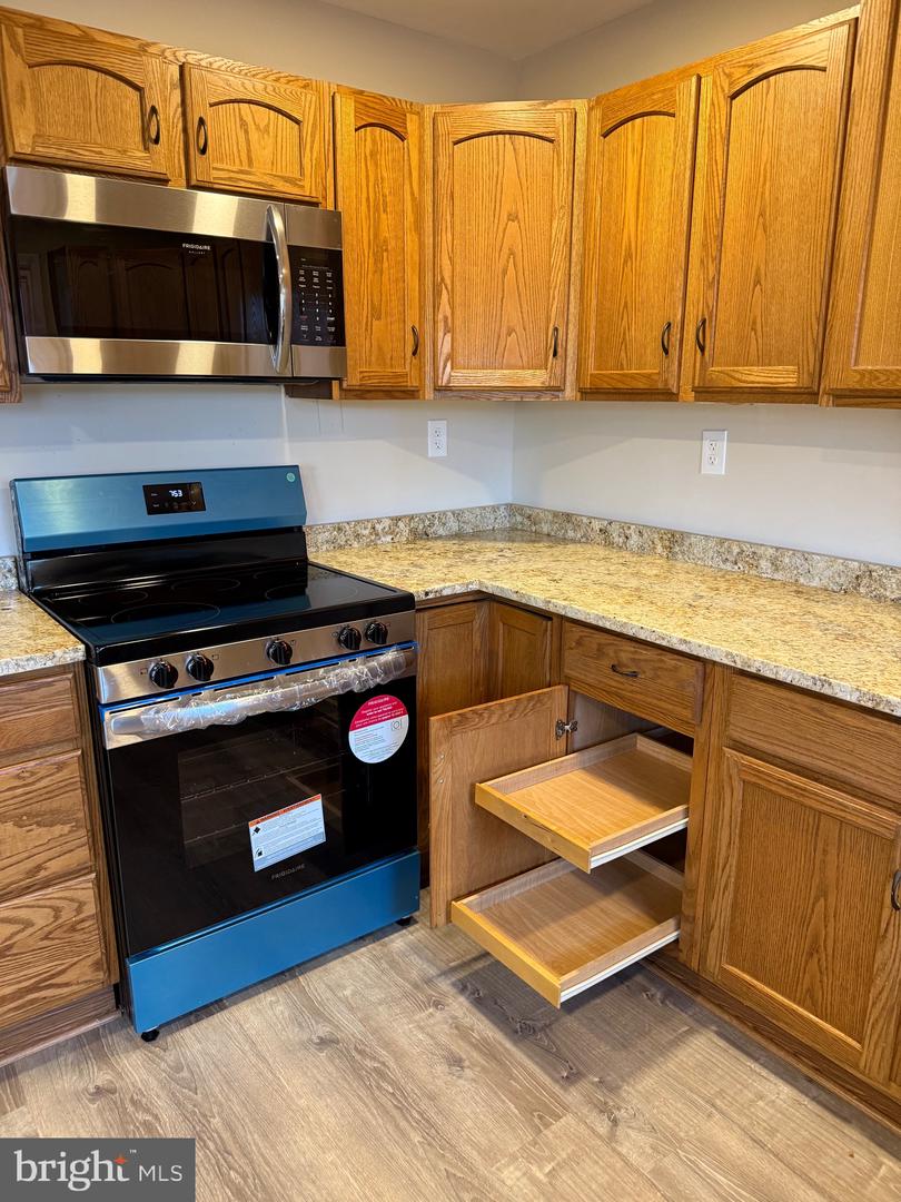 3903 SWANSON CT, FREDERICKSBURG, Virginia 22408, 4 Bedrooms Bedrooms, ,2 BathroomsBathrooms,Residential,For sale,3903 SWANSON CT,VASP2037136 MLS # VASP2037136