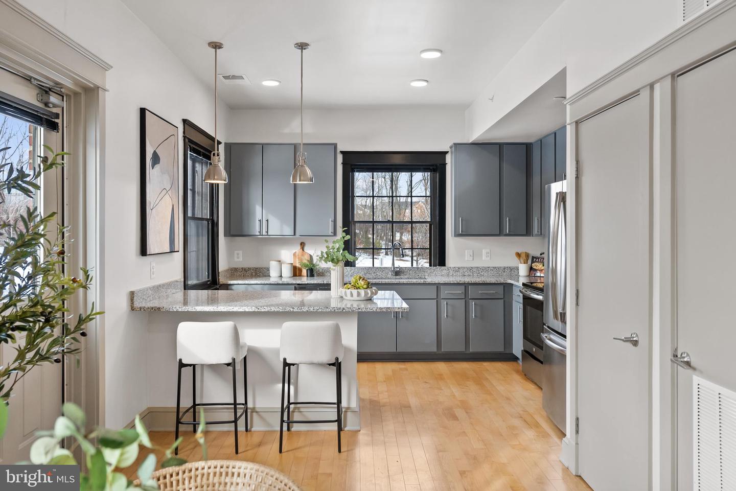 9071 POWER HOUSE RD #101, LORTON, Virginia 22079, 1 Bedroom Bedrooms, 5 Rooms Rooms,1 BathroomBathrooms,Residential,For sale,9071 POWER HOUSE RD #101,VAFX2275910 MLS # VAFX2275910