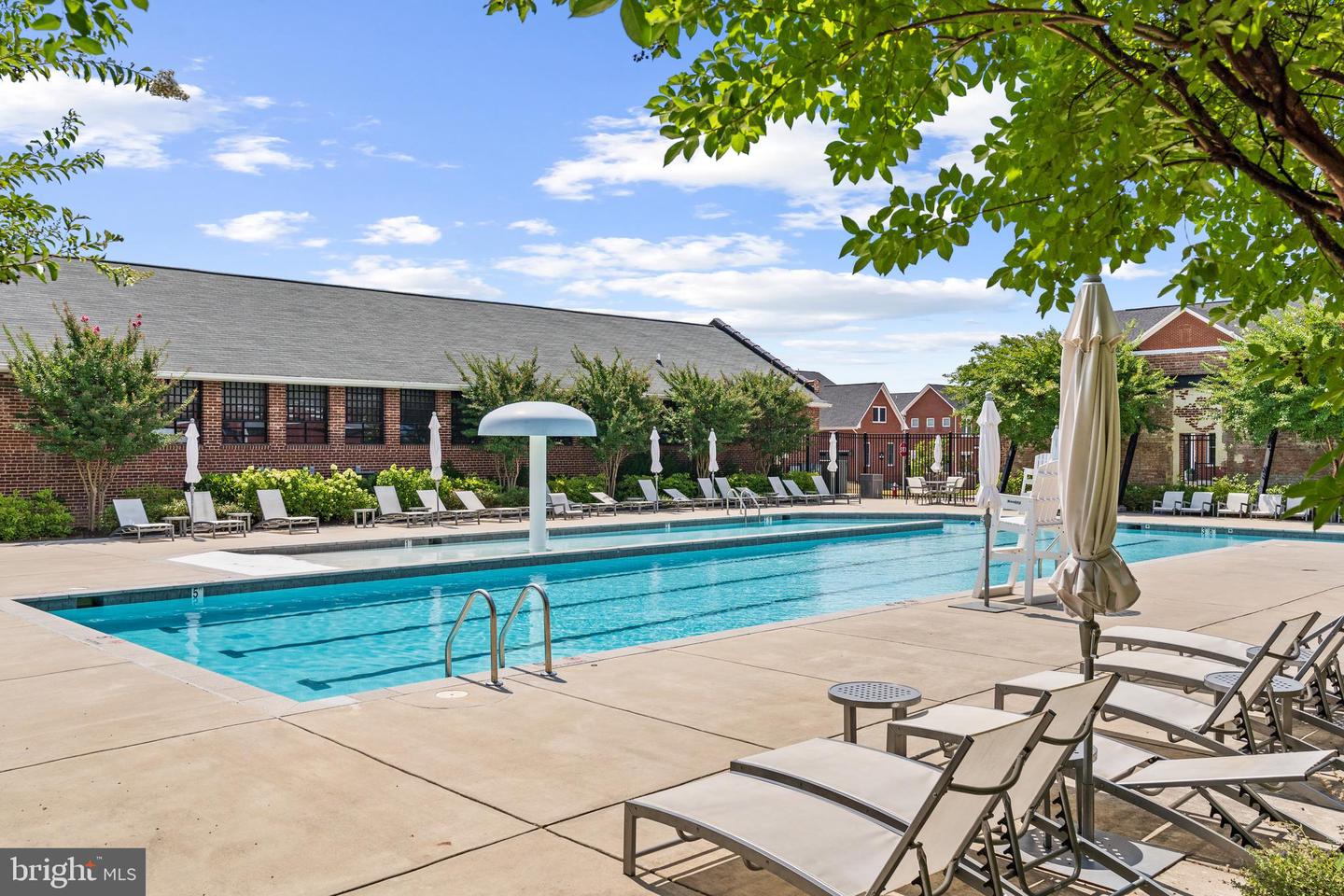 9071 POWER HOUSE RD #101, LORTON, Virginia 22079, 1 Bedroom Bedrooms, 5 Rooms Rooms,1 BathroomBathrooms,Residential,For sale,9071 POWER HOUSE RD #101,VAFX2275910 MLS # VAFX2275910