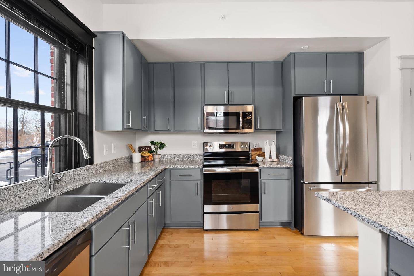 9071 POWER HOUSE RD #101, LORTON, Virginia 22079, 1 Bedroom Bedrooms, 5 Rooms Rooms,1 BathroomBathrooms,Residential,For sale,9071 POWER HOUSE RD #101,VAFX2275910 MLS # VAFX2275910