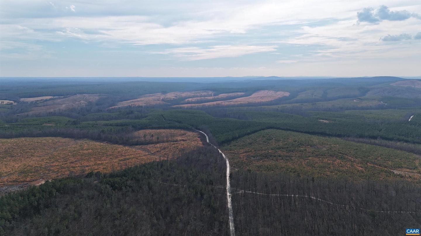 949 AUSTINS RD, GLADSTONE, Virginia 24553, ,Land,For sale,949 AUSTINS RD,674000 MLS # 674000