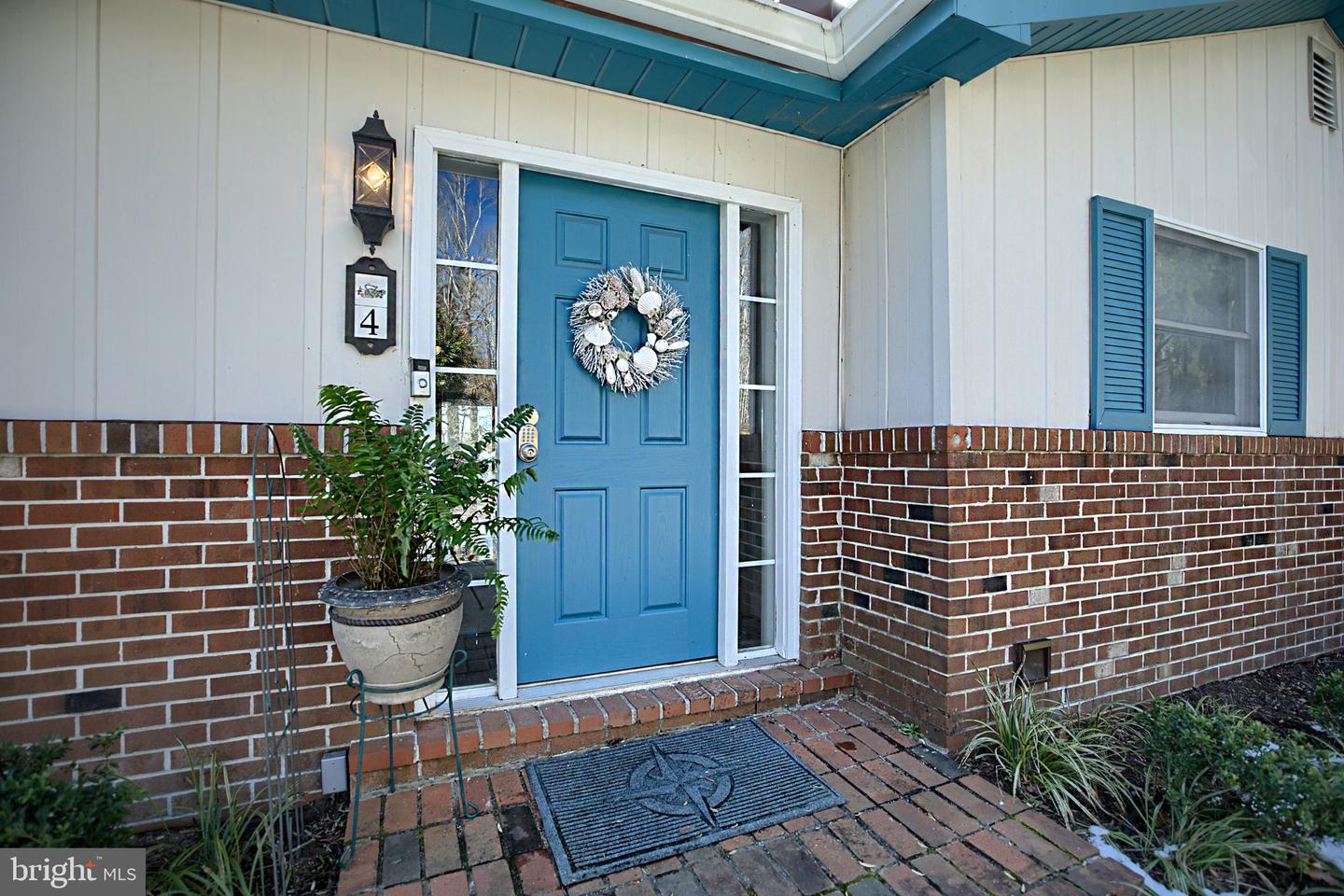 4 WICOMICO WAY, HEATHSVILLE, Virginia 22473, 3 Bedrooms Bedrooms, 11 Rooms Rooms,3 BathroomsBathrooms,Residential,For sale,4 WICOMICO WAY,VANV2001810 MLS # VANV2001810