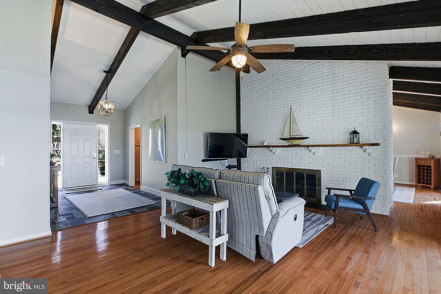 4 WICOMICO WAY, HEATHSVILLE, Virginia 22473, 3 Bedrooms Bedrooms, 11 Rooms Rooms,3 BathroomsBathrooms,Residential,For sale,4 WICOMICO WAY,VANV2001810 MLS # VANV2001810