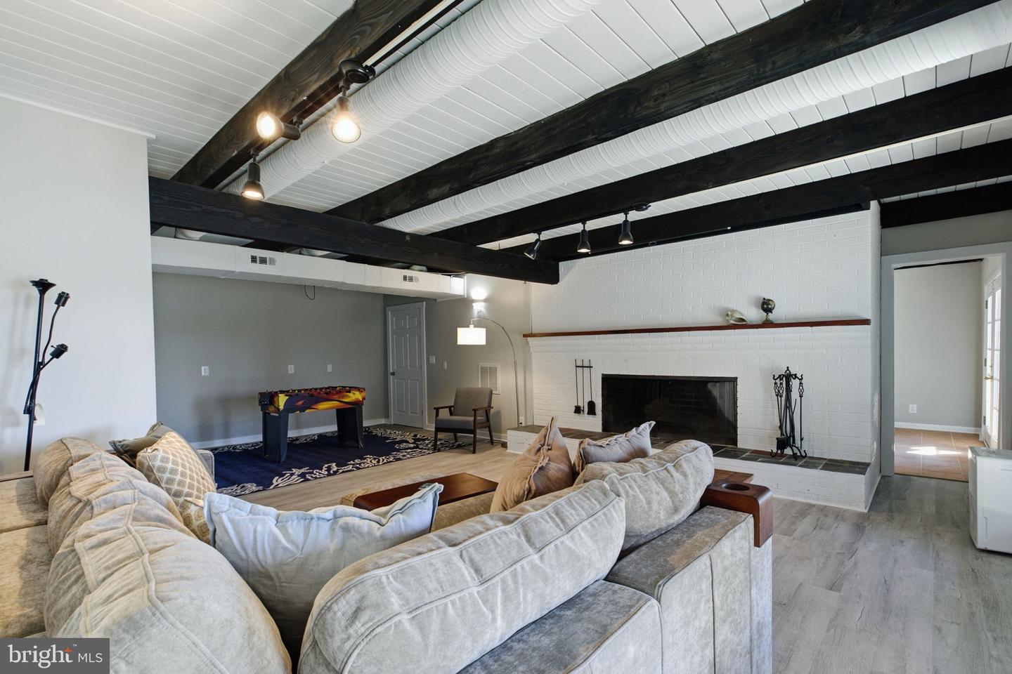 4 WICOMICO WAY, HEATHSVILLE, Virginia 22473, 3 Bedrooms Bedrooms, 11 Rooms Rooms,3 BathroomsBathrooms,Residential,For sale,4 WICOMICO WAY,VANV2001810 MLS # VANV2001810