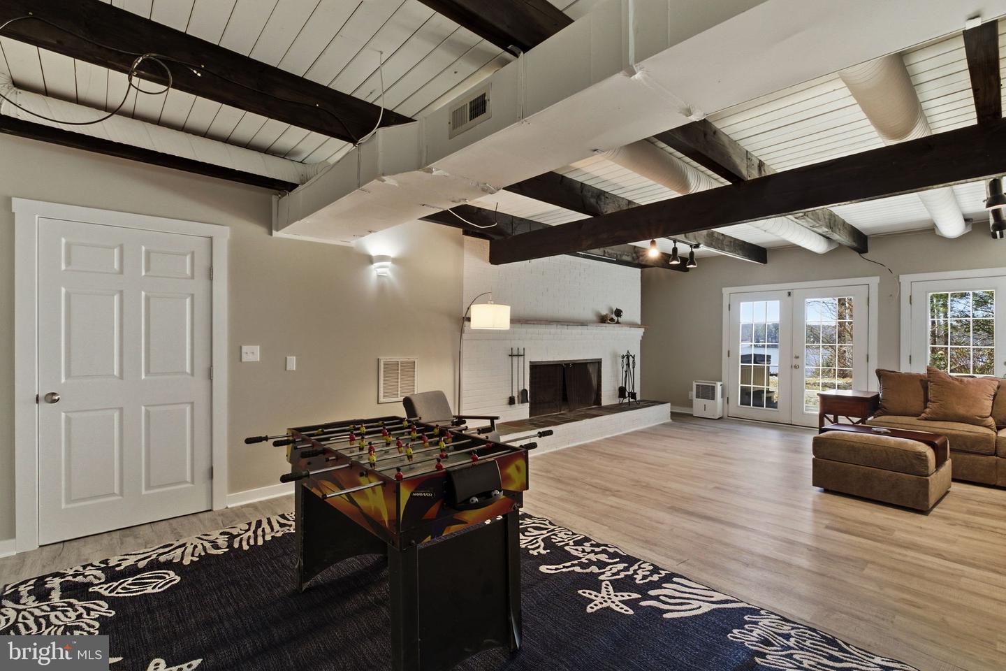 4 WICOMICO WAY, HEATHSVILLE, Virginia 22473, 3 Bedrooms Bedrooms, 11 Rooms Rooms,3 BathroomsBathrooms,Residential,For sale,4 WICOMICO WAY,VANV2001810 MLS # VANV2001810