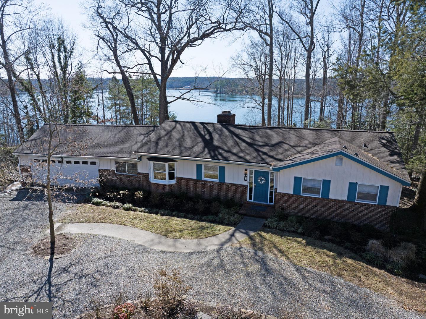 4 WICOMICO WAY, HEATHSVILLE, Virginia 22473, 3 Bedrooms Bedrooms, 11 Rooms Rooms,3 BathroomsBathrooms,Residential,For sale,4 WICOMICO WAY,VANV2001810 MLS # VANV2001810